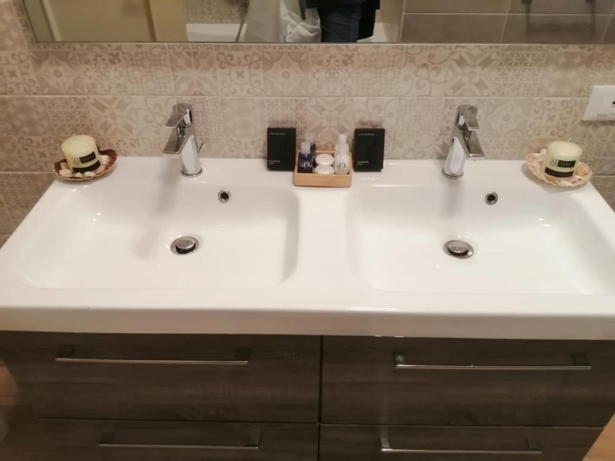 Central Suite Palermo Buitenkant foto