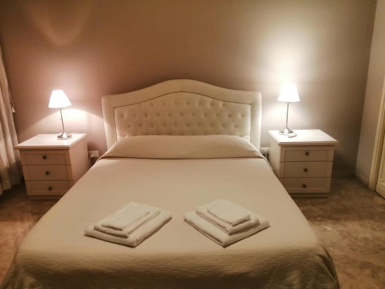 Central Suite Palermo Buitenkant foto